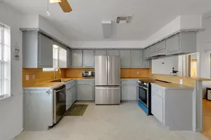 61 Campfire Cir, Coldspring, TX 77331 - Photo 9