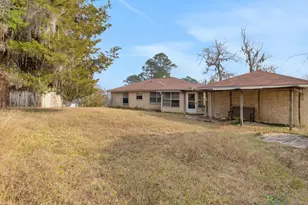 61 Campfire Cir, Coldspring, TX 77331 - Photo 21