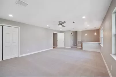 5026 Saxon Drive, Houston, TX 77092 - Photo 25