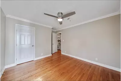 5026 Saxon Drive, Houston, TX 77092 - Photo 21