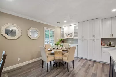 5026 Saxon Drive, Houston, TX 77092 - Photo 11