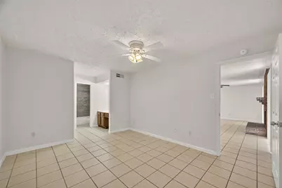 10555 Turtlewood Court #210, Houston, TX 77072 - Photo 31