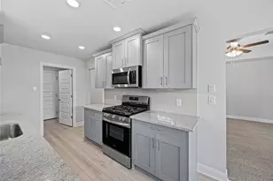 20048 Swinley Forest Dr, Cleveland, TX 77327 - Photo 11