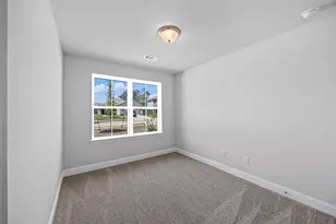 20048 Swinley Forest Dr, Cleveland, TX 77327 - Photo 5