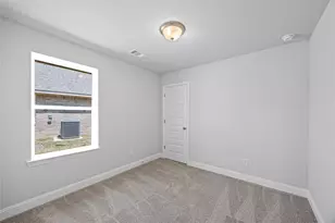 20048 Swinley Forest Dr, Cleveland, TX 77327 - Photo 7