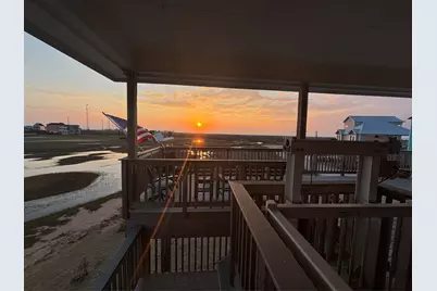 3730 Mendocino Drive, Galveston, TX 77554 - Photo 43