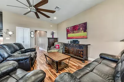 3730 Mendocino Drive, Galveston, TX 77554 - Photo 11