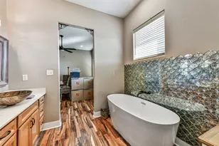 3730 Mendocino Dr, Galveston, TX 77554 - Photo 25