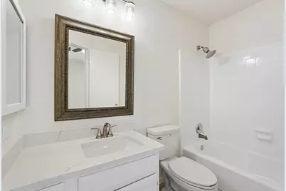 2808 Grants Lake Boulevard #405, Sugar Land, TX 77479 - Photo 17