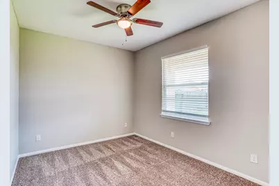 4810 Bay Vista Drive, Baytown, TX 77523 - Photo 13
