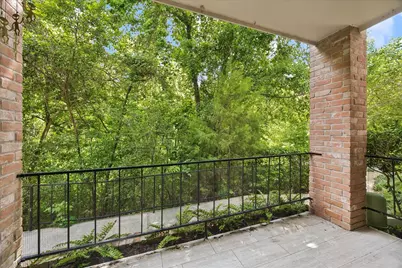 2238 S Piney Point Road #109, Houston, TX 77063 - Photo 3