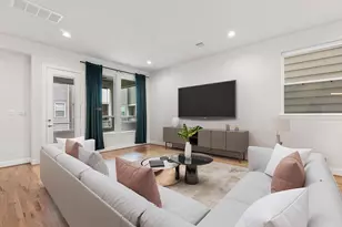 2727 Clinton Dr, Houston, TX 77020 - Photo 11