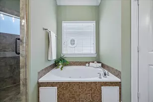 5610 Kiam St, Houston, TX 77007 - Photo 11