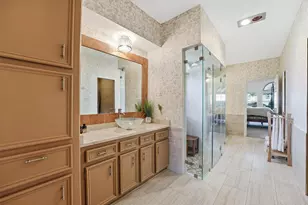 12315 Cypresswood Dr, Houston, TX 77070 - Photo 17