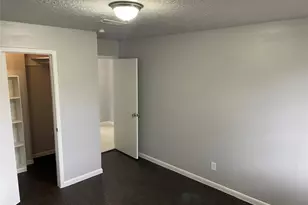 2302 E Shannon St, Deer Park, TX 77536 - Photo 11