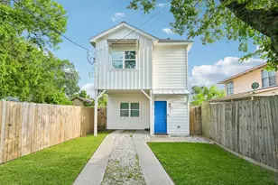 210 Garrotsville St, Houston, TX 77022 - Photo 1