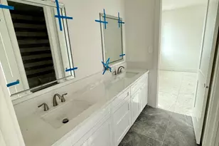 2413 Brun St, Houston, TX 77019 - Photo 15