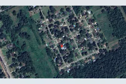 611 Marshall Street, West Columbia, TX 77486 - Photo 5