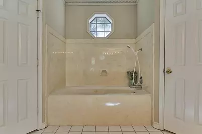 21514 Julie Lane, Tomball, TX 77377 - Photo 31