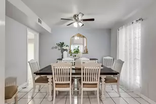10027 Glenkirk Dr, Houston, TX 77089 - Photo 7