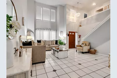 10027 Glenkirk Drive, Houston, TX 77089 - Photo 5