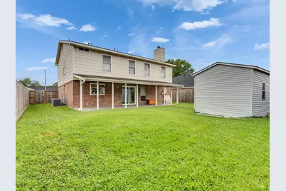 10027 Glenkirk Drive, Houston, TX 77089 - Photo 27