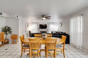 10027 Glenkirk Dr, Houston, TX 77089 - Photo 9