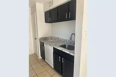 6111 Beverly Hill Street #74, Houston, TX 77057 - Photo 5