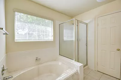 14222 Heather Falls Way, Houston, TX 77062 - Photo 15