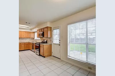 14222 Heather Falls Way, Houston, TX 77062 - Photo 11
