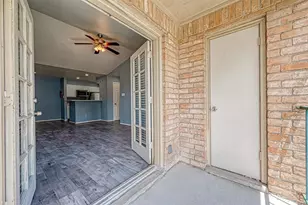 14600 Fonmeadow Dr, Houston, TX 77035 - Photo 15