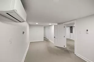 1322 24th St, Galveston, TX 77550 - Photo 31
