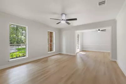 5614 Braxtonshire Court, Houston, TX 77069 - Photo 3