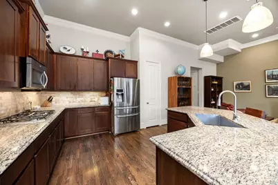 1616 Wrenwood Lakes, Houston, TX 77043 - Photo 11