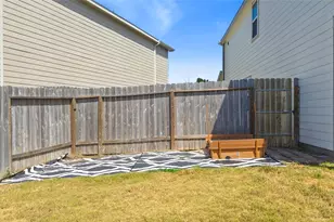 14707 Callard Ct, Montgomery, TX 77316 - Photo 31