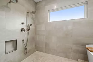 2610 Centenary St, West University Place, TX 77005 - Photo 29