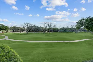 3911 Turnberry Dr, Sugar Land, TX 77479 - Photo 25