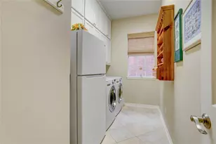 3911 Turnberry Dr, Sugar Land, TX 77479 - Photo 17