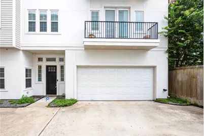 955 W 24th Street #D, Houston, TX 77008 - Photo 3