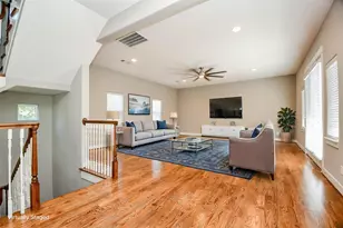 955 W 24th St, Houston, TX 77008 - Photo 5