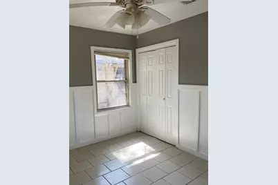 238 Sycamore Drive, Hitchcock, TX 77563 - Photo 7