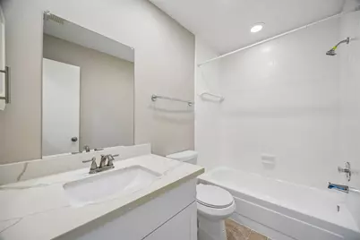 2414 Chelston Court, Sugar Land, TX 77478 - Photo 15