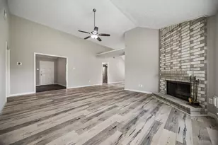 2414 Chelston Ct, Sugar Land, TX 77478 - Photo 9