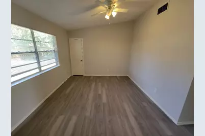 9914 Towne Brook Lane, Sugar Land, TX 77498 - Photo 11