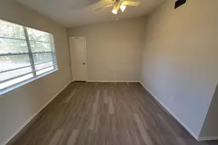 9914 Towne Brook Ln, Sugar Land, TX 77498 - Photo 11
