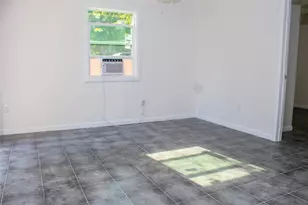 7003 Hoffman St, Houston, TX 77028 - Photo 5