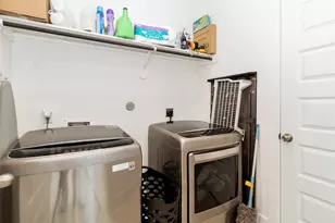 13709 Sorico Bay Dr, Texas City, TX 77568 - Photo 15