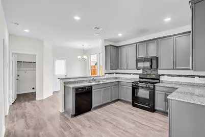 14211 Grand Hills Drive, Conroe, TX 77303 - Photo 11
