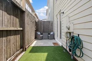 2716 Sherwin St, Houston, TX 77007 - Photo 33