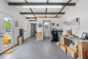 1216 N Walker Rd, Cleveland, TX 77328 - Photo 33